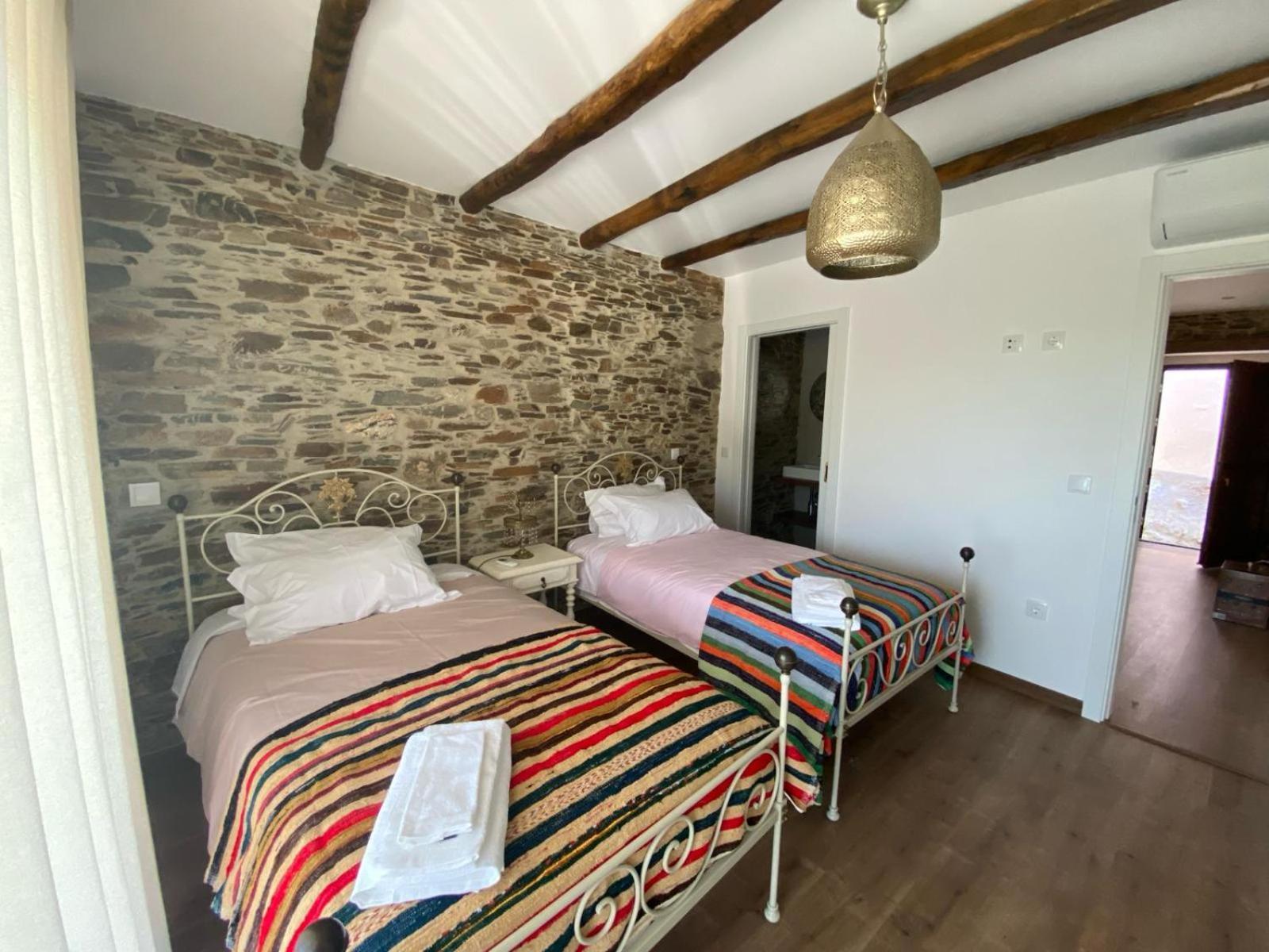 Casa Da Meia Encosta Arganil Eksteriør bilde